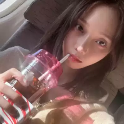 公奥婷